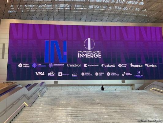 В Баку проходит второй день саммита InMerge Innovation