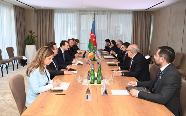 Азербайджан и Румыния обсудили газовые маршруты
