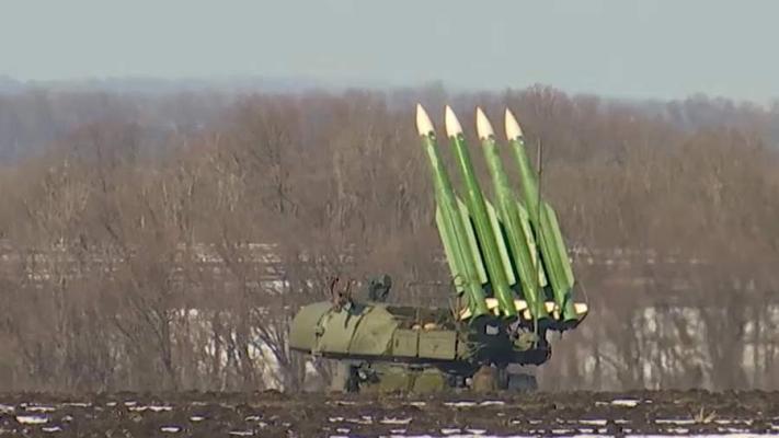 Российские средства ПВО за сутки сбили почти 300 дронов ВСУ