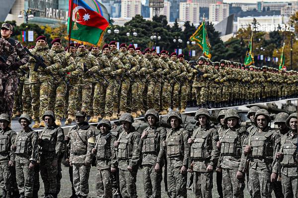 Ответ на провокацию: Баку пройдет катком по Армении - Рубаев и Савин на  Caliber.Az