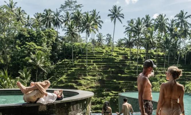 Bali Governor Insists Sex Ban No Risk To Tourists Caliberaz 