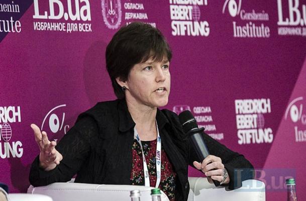 Аналитик Стюарт — армянским СМИ: Нельзя попасть в ЕС оставаясь в ОДКБ и ЕАЭС  | Caliber.Az