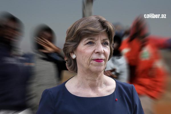 Колонна и колониализм - В чем сходство мадам Катрин и киношного Горбункова?