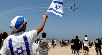 Израильтяне без особого размаха отметили 76-ю годовщину независимости 