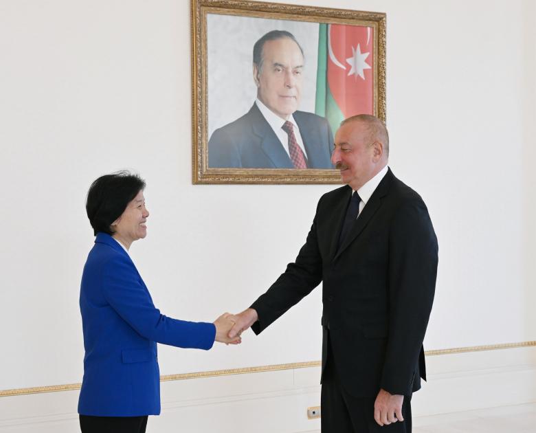 Ильхам Алиев принял зампредседателя комитета Народного политического консультативного совета Китая 