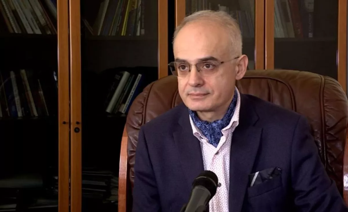 «Грапарак»: Партия Тер-Петросяна пойдет на выборы 