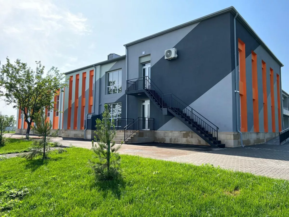 Реконструкция преобразила к лучшему школу в Азербайджане 