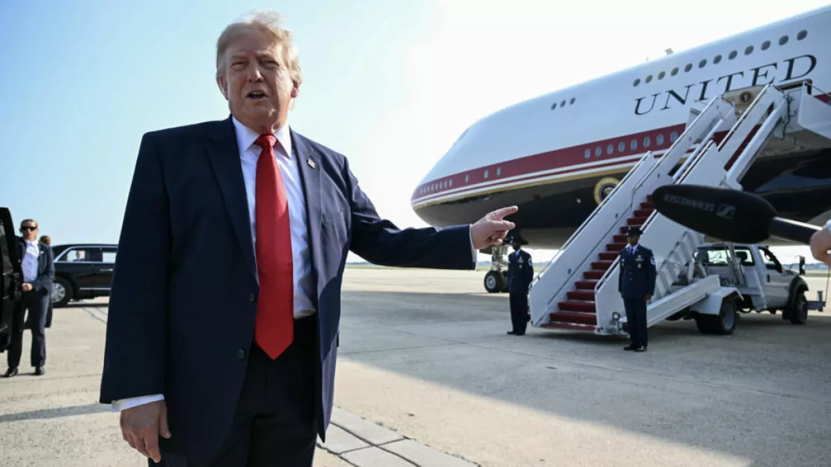 Trump takes first flight on Qatari-gifted presidential aircraft