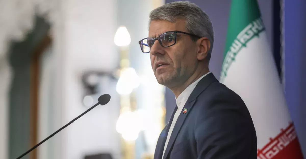 МИД Ирана: конфликт России и Украины должен быть решен мирным путем 