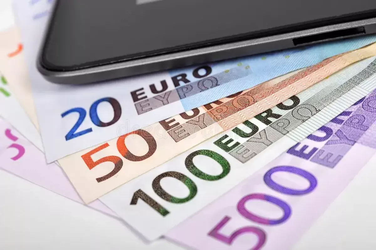 European police uncover €300 million mobile phone fraud scheme