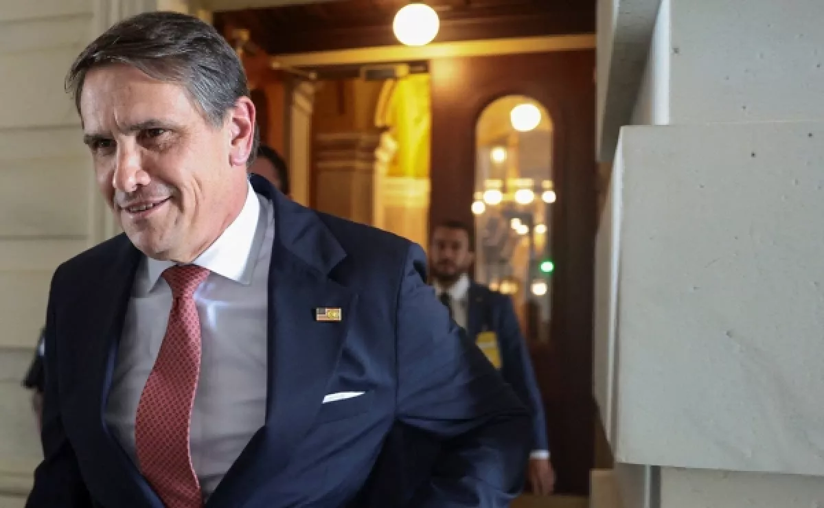 US Senate confirms Trump's former lawyer as attorney general