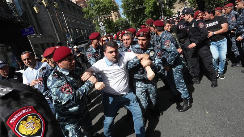 Полиция Армении — реваншистам: «Угомоните ваш народ» Идут задержания