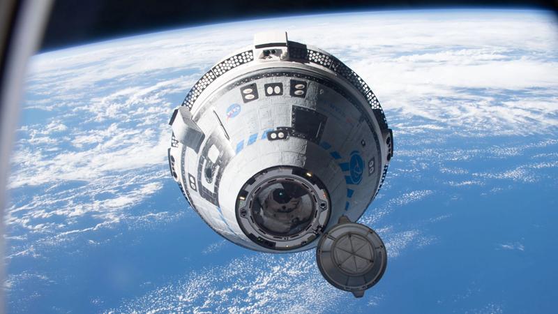 В Boeing вновь отложили первый запуск космического корабля Starliner к МКС 